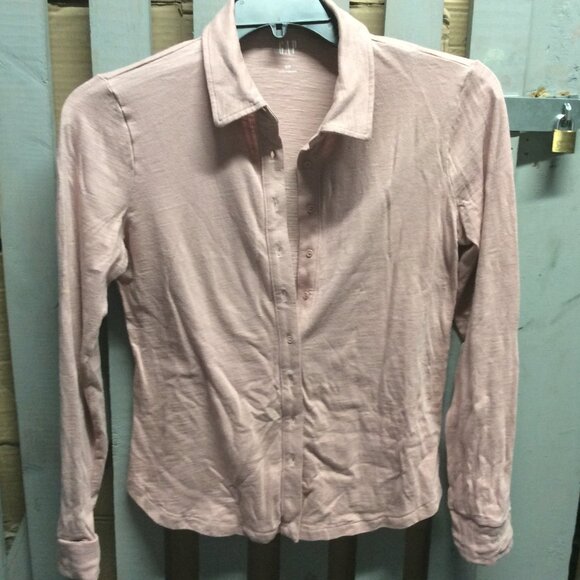 GAP top - Picture 1 of 4